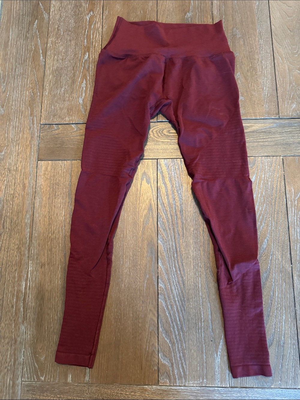 Alphalete of revival leggings- garnet red